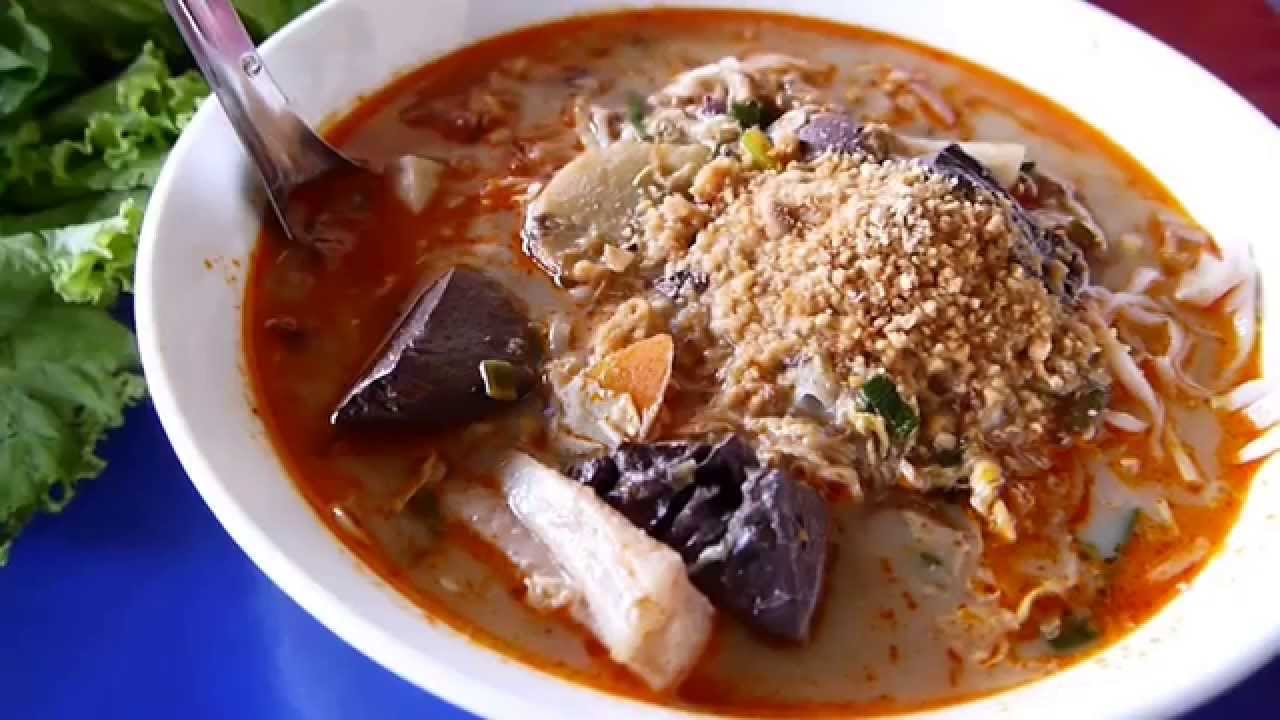 Lao Food Rice noodles in coconut milk YouTube