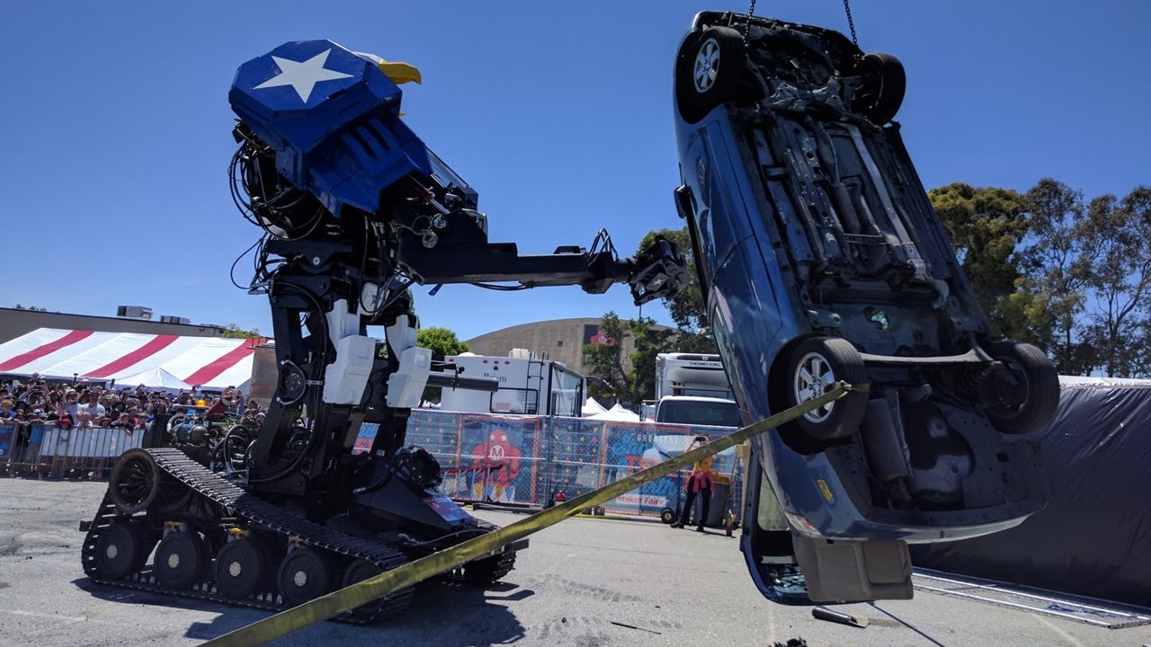 Giant Bombcast 569: Please Tip Your Jumpmaster game reviews examples