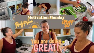Motivation Monday| Get it done- However YOU can! Today is a GREAT day!