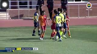 Fb-Gs U16 Li̇gi̇ Tansi̇yon Yükseldi̇ Kavga Çikti