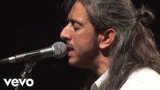 Video thumbnail of "Γιάννης Χαρούλης - Της Λήθης Το Πηγάδι – Live"