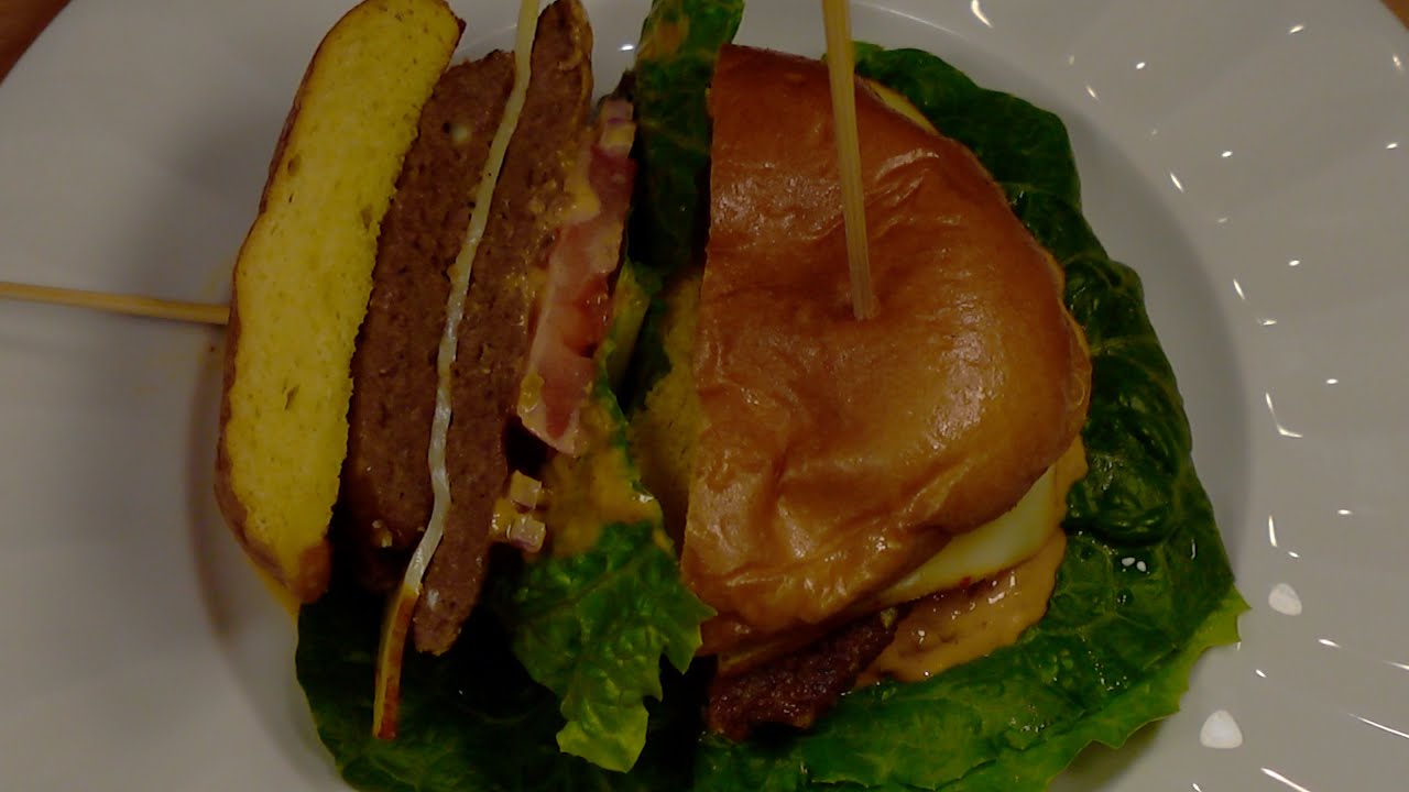 introducing-the-delicious-taste-of-korean-bulgogi-burger-korean-bbq