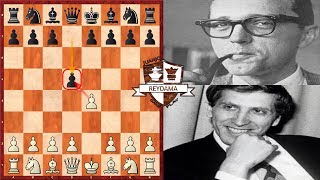 Bobby Fischer se rie en la Cara de la primera jugada del negro!