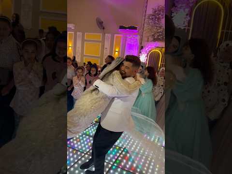 يا سبب فرحتي لفه العروسه عقبال كل البنات