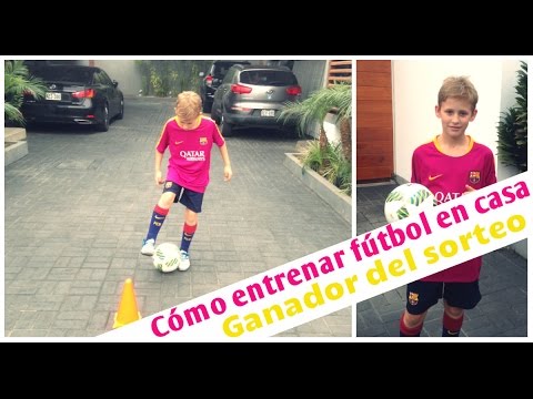 Vídeo: Com Inscriure Un Nen Al Futbol