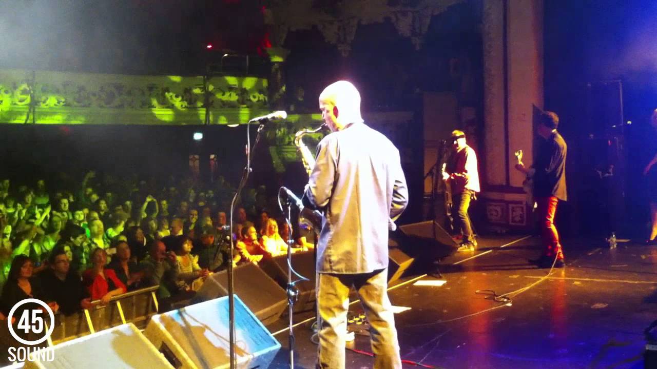 45Sound - The Sawdoctors live at Olympia, Dublin on 24-11-2012.