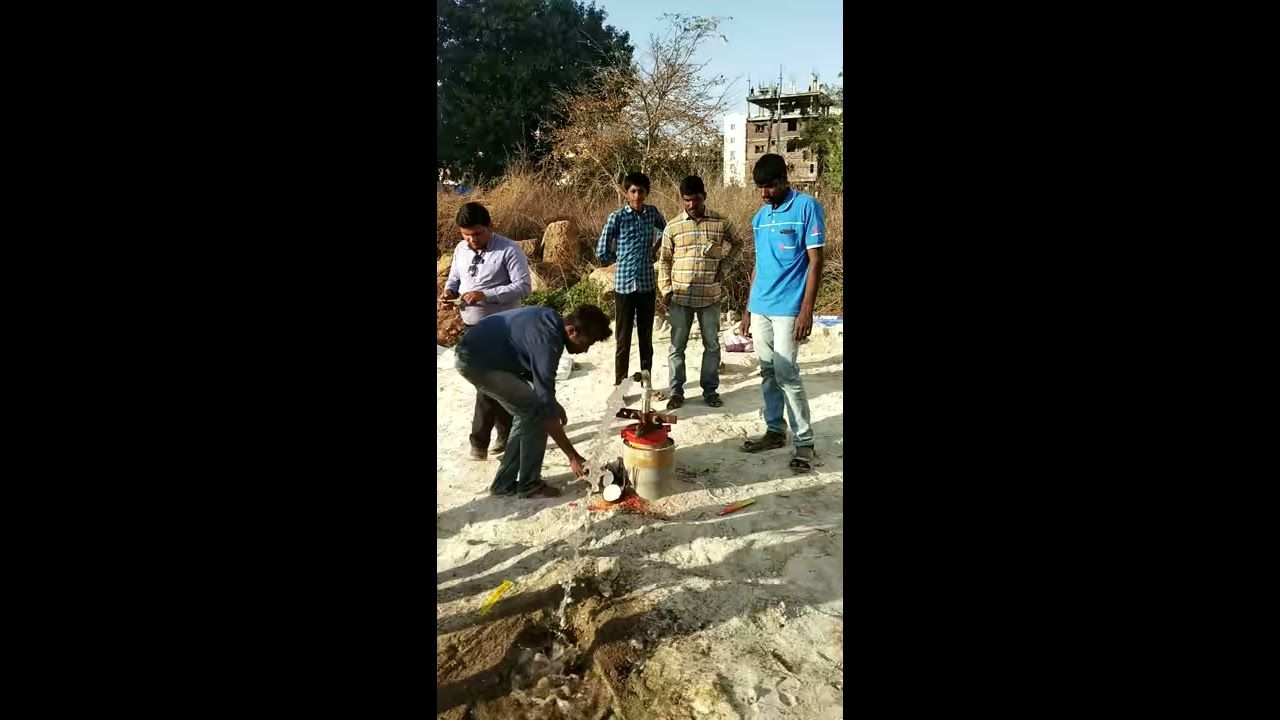 TEJA BOREWELL MOTORS INSTALLED 10 HP 100 STAGE CHECK THE PERFORMANCE