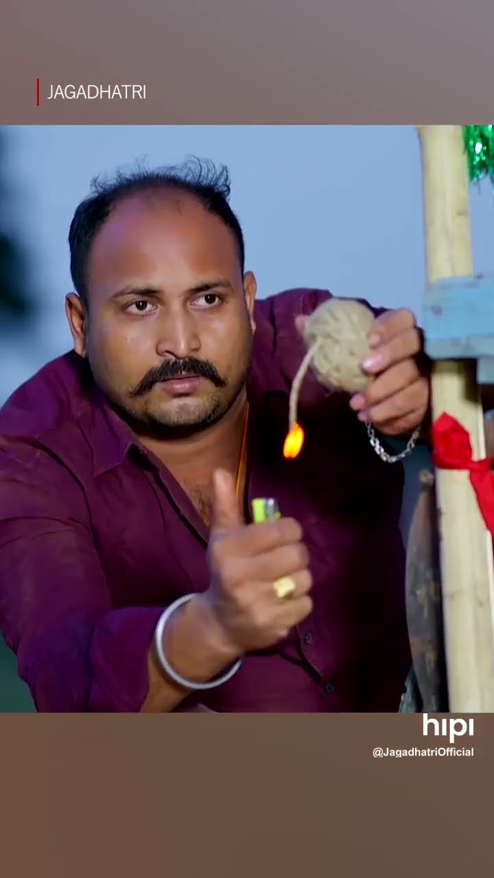 Jeḍi mīnān‌ni āme talli gurin̄ci aḍugutunnāru.  @ZeeTelugu