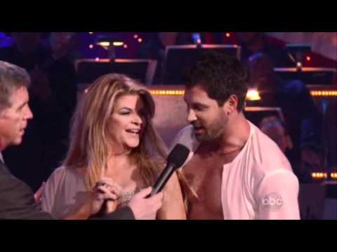 วีดีโอ: Maksim Chmerkovskiy มูลค่าสุทธิ: Wiki, แต่งงานแล้ว, ครอบครัว, แต่งงาน, เงินเดือน, พี่น้อง