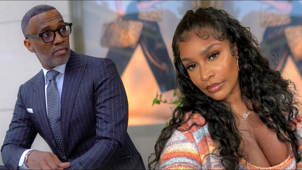 Ей 42 года, она оставила свой брак, теперь в замешательстве. Кевин Сэмюэлс проверяет ее.