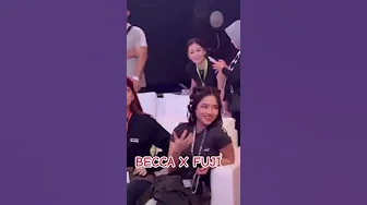 Fuji Tampak Akrab Dengan Rebecca Klopper