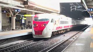 TR TEMU2000形 普悠瑪プユマ特急124号 南港行き 新左営駅2B番線通過