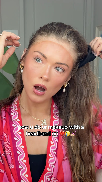 me when I only self tan my body 😭😂💔 #makeup #girls #relatable #trending