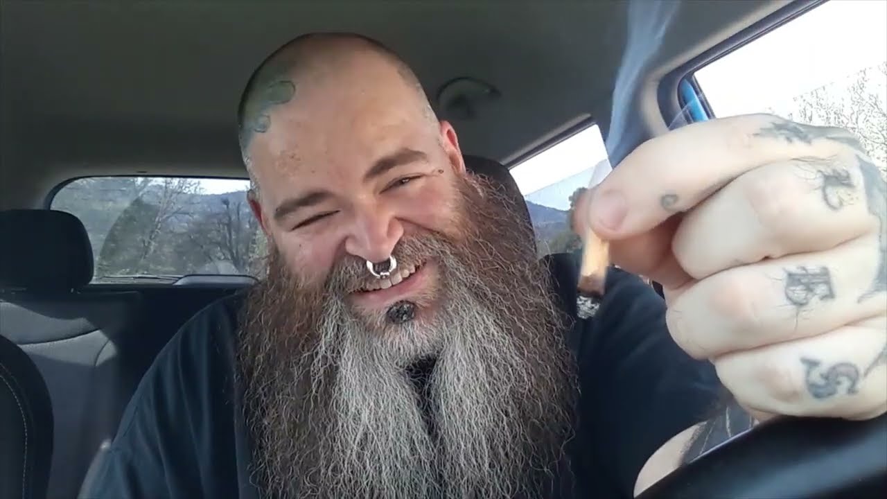 "Durban Poison" Baby Jeeter Infused Pre Roll (Strain Review)