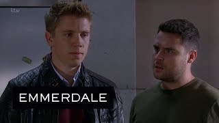 Emmerdale - Robert Confesses To Aulting Billy