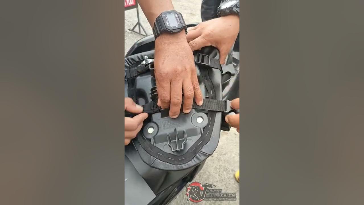 SUZUKI GIXXER 250 KOMINE SADDLE BAG INSTALLATION YouTube