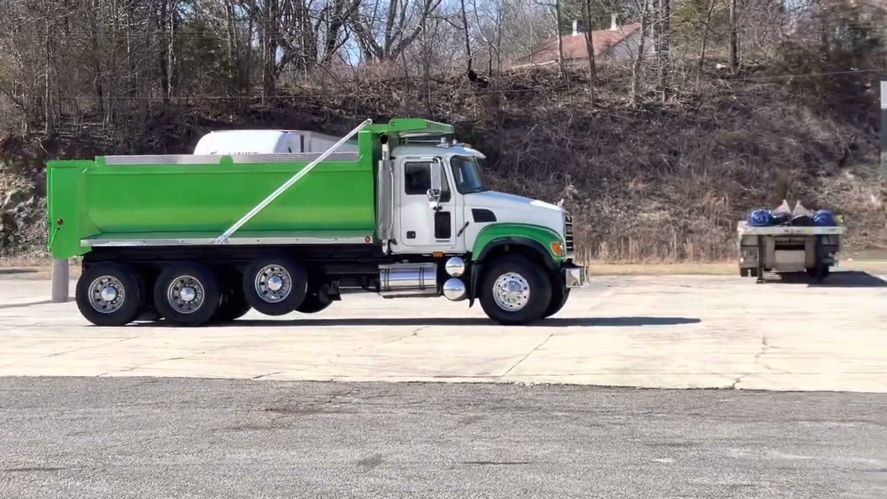 2007 Mack Tri Axle Dump Truck For Sale