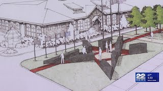 Veterans memorial fund gets $5K boost from Liberty Bank