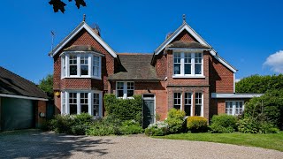 31 Castle Road Hythe CT21 5HB 1 100 000 Freehold Call 01303 266022 to arrange to view