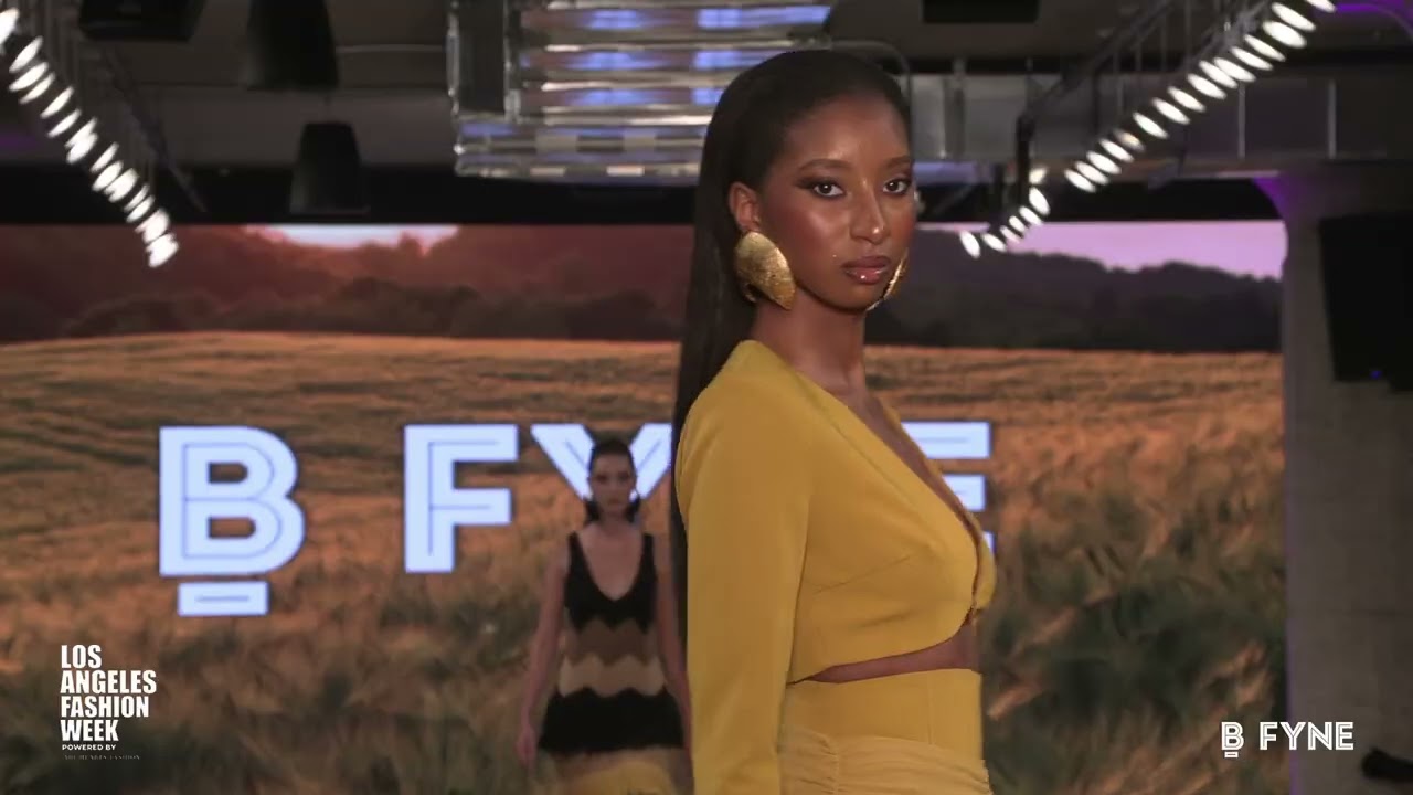 BFYNE на Неделе моды в Лос-Анджелесе 2025. Работает на @artheartsfashion