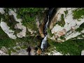 водопад между мысом Сысоева и мысом Корево (за бухтой Краковка)