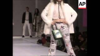 Chinese designers show off their new creations screenshot 5