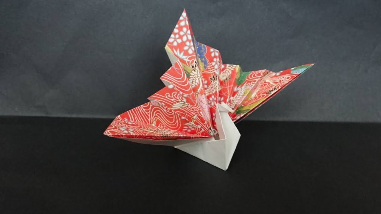 折り紙】鶴をアレンジ！“祝い鶴”の折り方 - YouTube