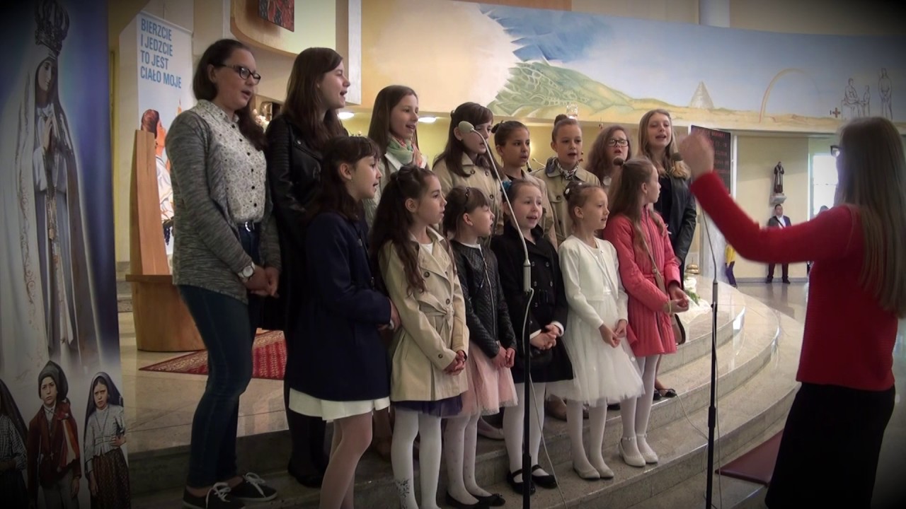 Oto są baranki młode - Parafia MB Częstochowskiej w Knurowie ( Schola 21.05.2017 )
