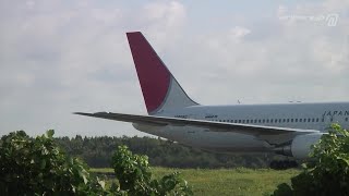 [2005 Narita (成田)] JAL Boeing 767-300《JL763 JA8980 NRT050917》