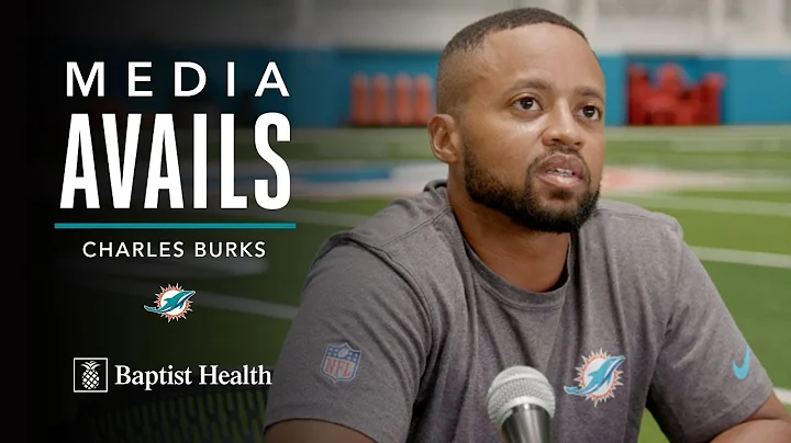 Cornerbacks Coach Charles Burks meets with the med...