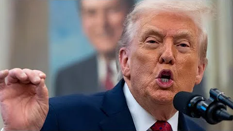 Immigration attorneys say clients face uncertainty as Trump Administration pauses cases