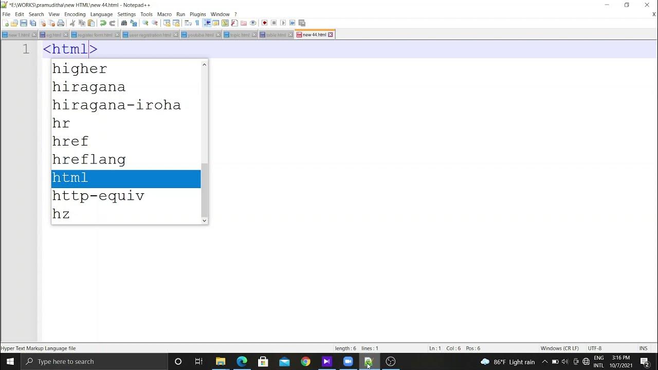 how to create table in HTML? :by using notepad++ - YouTube