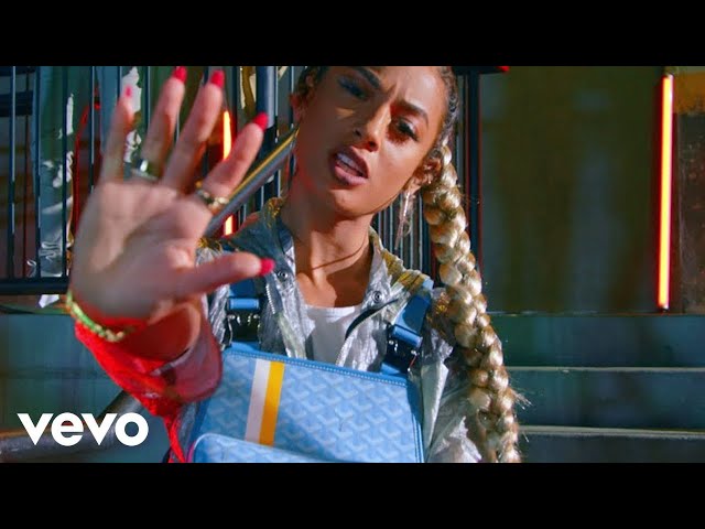 DaniLeigh - Lil Bebe (Official Video) class=