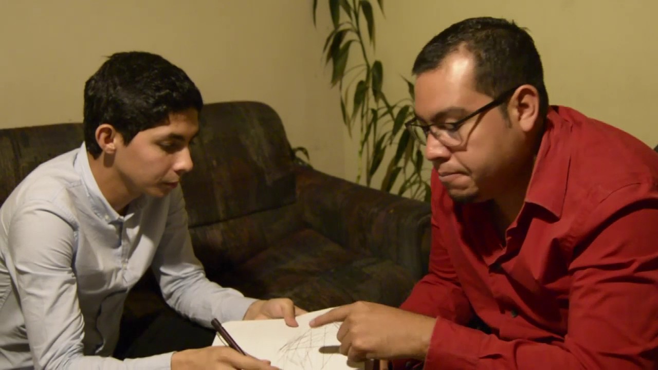 (Adaptación) Las Tumbas de Enrique Medina YouTube