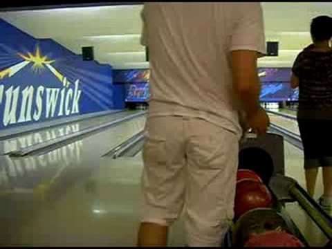 Lloyd Bowling Photo 18