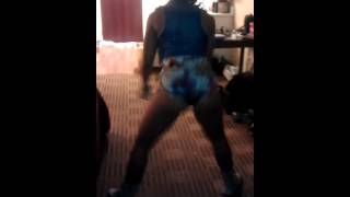 Bounce dat A$$ _Hunni twerking