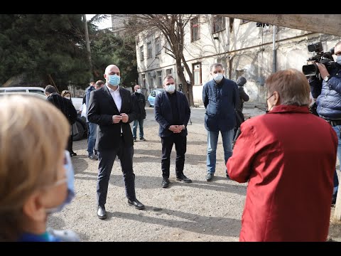 შეხვედრა ვარკეთილში მცხოვრებ დევნილ ოჯახებთან