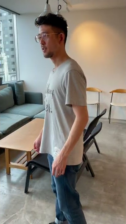 When you sleep in the office in Japan😴🇯🇵 #Shorts