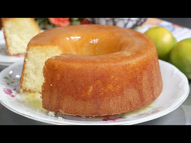 BOLO PÃO DE LÓ de PADARIA com sabor incrível de LARANJA! ALTO MASSA LEVE FOFINHA Faz em 10 minutos class=