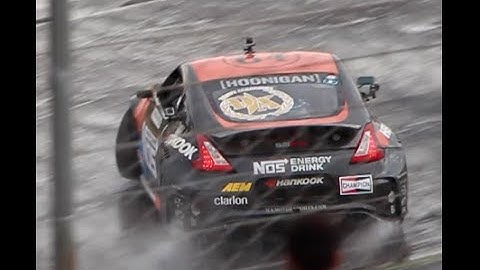 Rainy Drift Battles | 370z vs Camaro | Chris Forsberg vs Tyler Mcquarrie | Formula Drift |