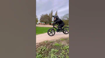 Stacyc Kids Electric Balance Bike Ride Anyone 