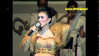 Video thumbnail of "Berjalan BersamaMu Tuhan - Sari Simorangkir feat All Artist. (The Creator Sari Live Concert)"