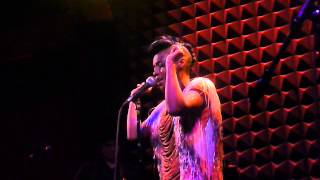 Morcheeba&#39; SKYE EDWARDS &quot;Dissolve&quot; live @ JOE&#39;S PUB (February 21, 2013)