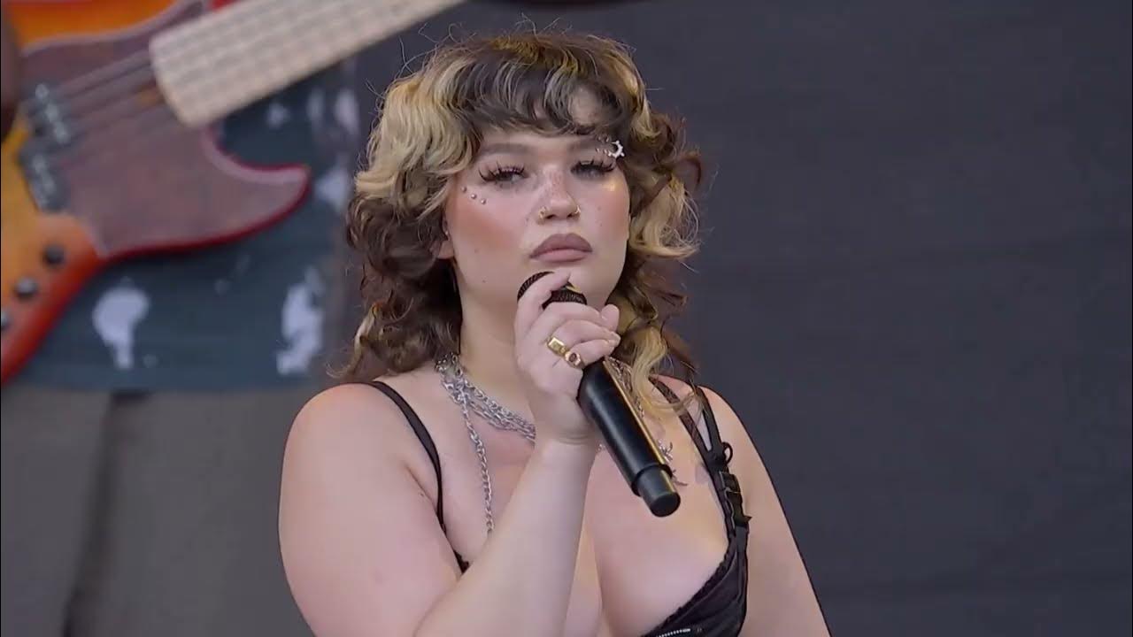 Lola Young - Messy @ Way Out West 2025 Lola Young - Messy @ Way Out West 2025