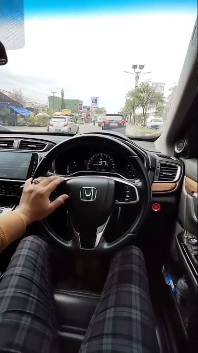 NYETIR MOBIL PAKE SATU TANGAN | HALU STORY #shorts  #storyhalu #storyig #storywa