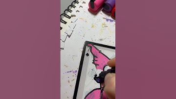 Drawing Patrick Star on a playing card!