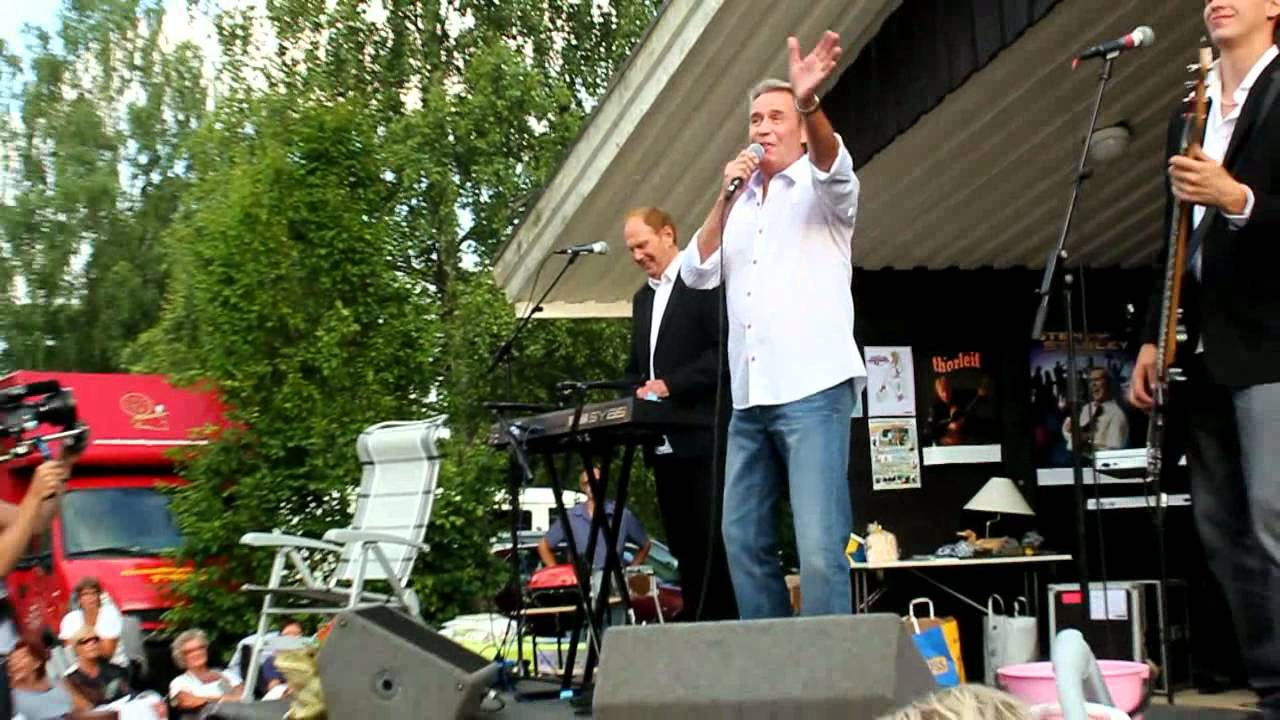 Leende Guldbruna Ögon med Sten & Stanley - Åparken i Tyringe