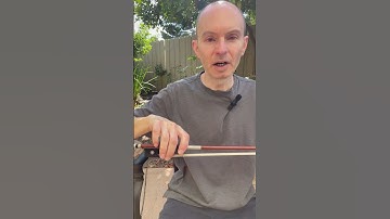 Finger placement on the cello bow