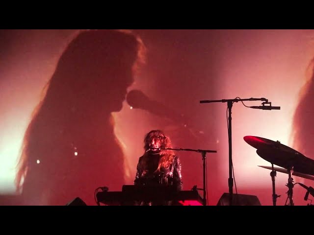 Beach House - New Romance (first ever performance) - Pittsburgh 2022 class=