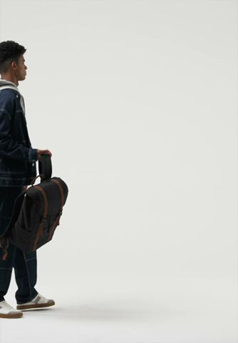 The perfect blend of vintage style and practicality | tomtoc VintPackTA1 #backpack #college #shorts